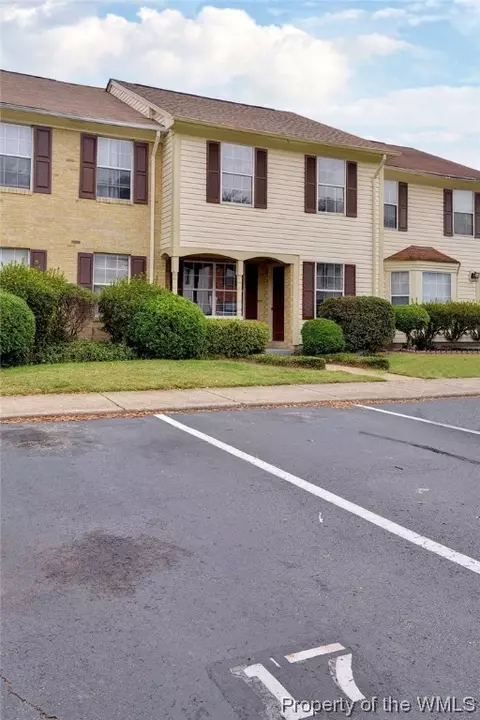 17 Saxony Pl, Hampton, VA 23669 photo 2