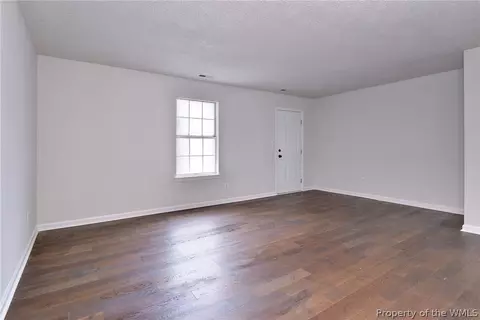 17 Saxony Pl, Hampton, VA 23669 photo 12