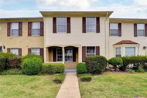 17 Saxony Pl, Hampton, VA 23669 photo 3
