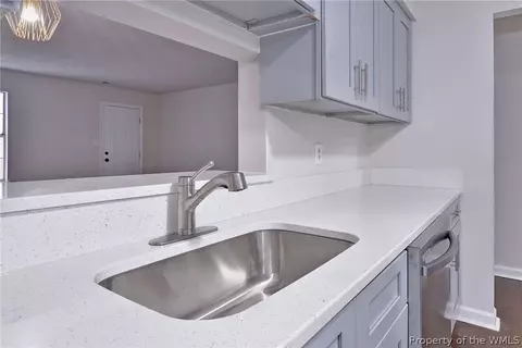 17 Saxony Pl, Hampton, VA 23669 photo 10