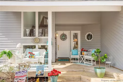 900 Colony Trl, Lanexa, VA 23089 photo 6