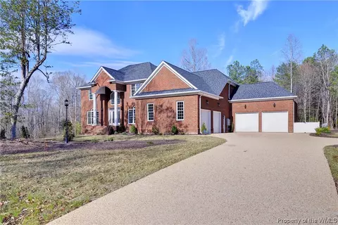 4700 Locklomond, Williamsburg, VA 23188