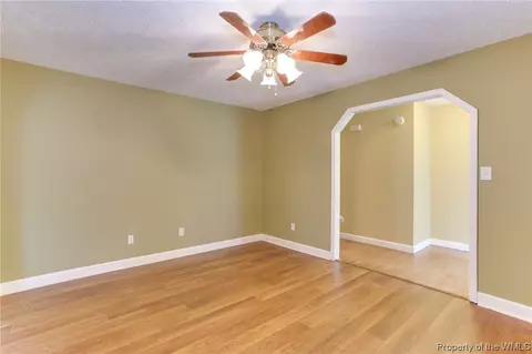 8441 Woodhaven Dr, Gloucester, VA 23061 photo 11