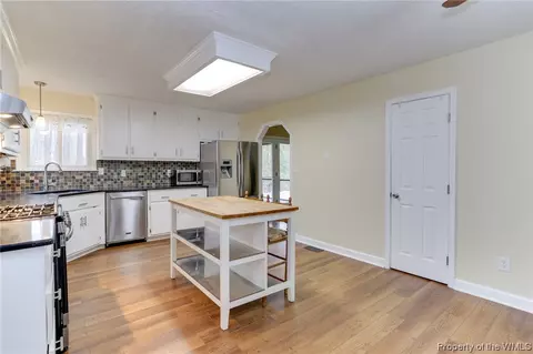 8441 Woodhaven Dr, Gloucester, VA 23061 photo 15