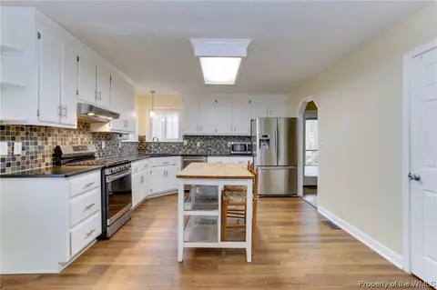 8441 Woodhaven Dr, Gloucester, VA 23061 photo 16