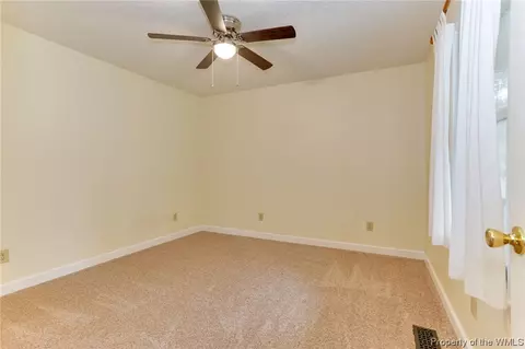 8441 Woodhaven Dr, Gloucester, VA 23061 photo 3