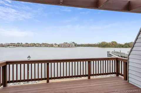 204 Mill Point Dr, Hampton, VA 23669 photo 19