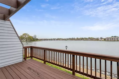 204 Mill Point Dr, Hampton, VA 23669 photo 21