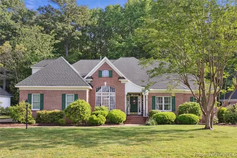 208 Blue Heron Dr, Yorktown, VA 23692