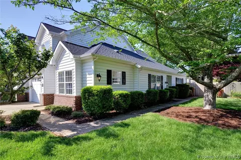 221 Wingate Dr, Williamsburg, VA 23185