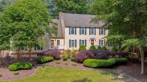 201 E Tazewells Way, Williamsburg, VA 23185