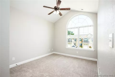 7546 Villa Ct, Gloucester Point, VA 23062 photo 23