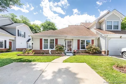 109 Rustling Oak Rdg, Yorktown, VA 23692