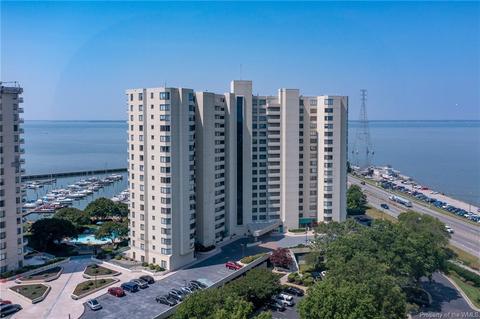 7505 River Rd #G, Newport News, VA 23607
