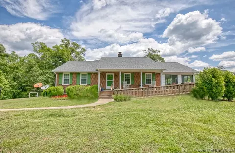 12700 Clarke Rd, Lanexa, VA 23089