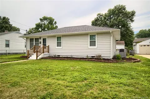 34 Wellington Dr, Hampton, VA 23666 photo 2