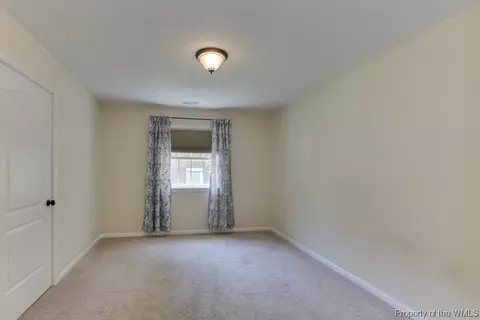 509 Kingston Hall Ct, Hampton, VA 23663 photo 14