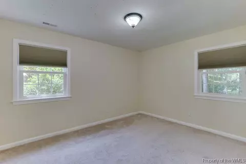 509 Kingston Hall Ct, Hampton, VA 23663 photo 16