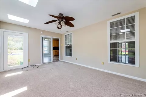 292 Patricks Xing, Williamsburg, VA 23185 photo 11