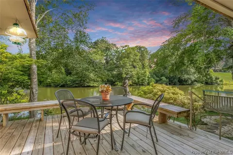 20 Whittakers Mill Rd, Williamsburg, VA 23185