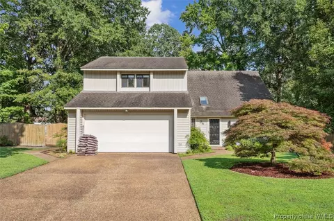 34 Kings Landing Ln, Hampton, VA 23669