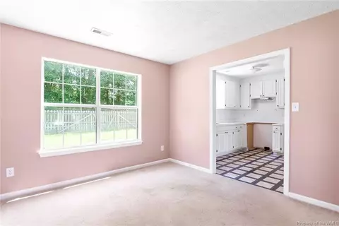 57 Kincaid Ln, Hampton, VA 23666 photo 16