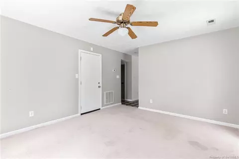 57 Kincaid Ln, Hampton, VA 23666 photo 19