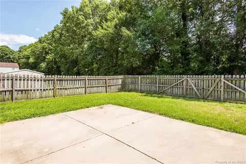 57 Kincaid Ln, Hampton, VA 23666 photo 38