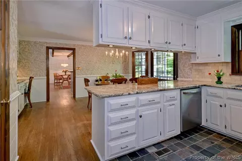 107 Sheriffs Pl, Williamsburg, VA 23185 photo 16