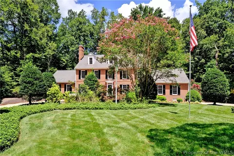 107 Sheriffs Pl, Williamsburg, VA 23185 photo 3
