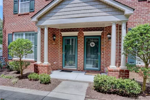 5216 Elston Ln, Virginia Beach, VA 23455