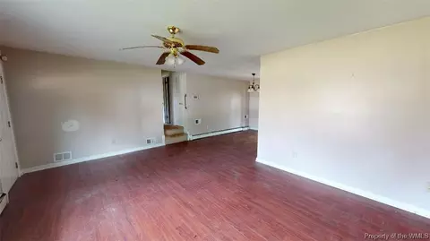 111 Raymond Dr, Hampton, VA 23666 photo 5