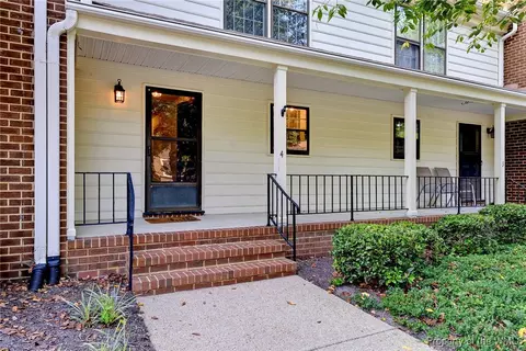 1184 Jamestown Rd #4, Williamsburg, VA 23185 photo 2