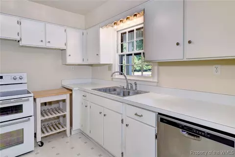 1184 Jamestown Rd #4, Williamsburg, VA 23185 photo 5
