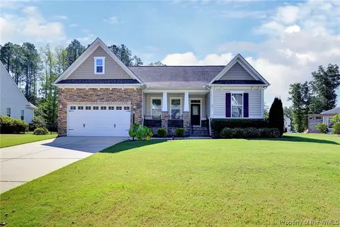 2641 Brownstone Cir, Williamsburg, VA 23185