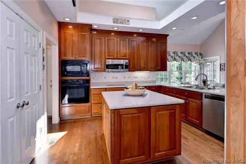 105 Spring Br, Williamsburg, VA 23185 photo 15
