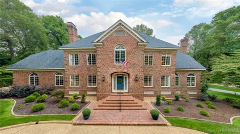 39 Whittakers Mill Rd, Williamsburg, VA 23185