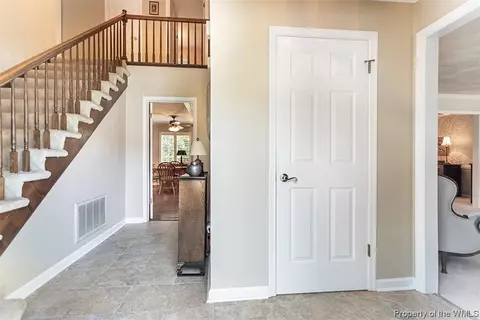 207 Drummonds Way, Hampton, VA 23669 photo 6