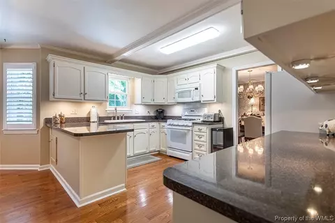 207 Drummonds Way, Hampton, VA 23669 photo 12