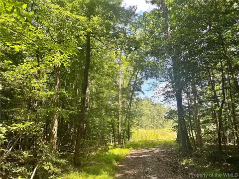 0 Marys Ln, Gloucester, VA 23061