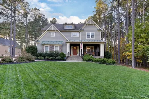 5156 Brandon Pines Dr, Providence Forge, VA 23140