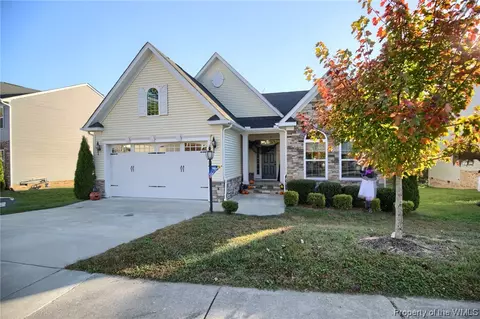8048 Arbor Ponds Ter, New Kent, VA 23124