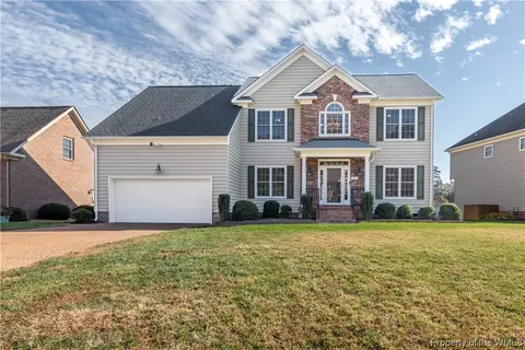 27 Wornom Farm Rd, Poquoson, VA 23662