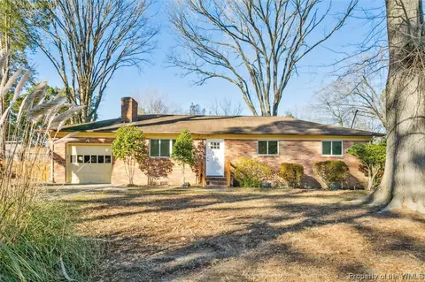 103 Chestnut Dr, Williamsburg, VA 23185