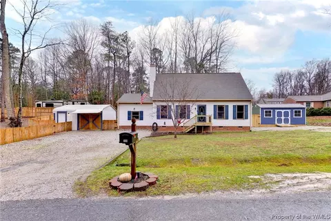 156 School Ln, Toano, VA 23168