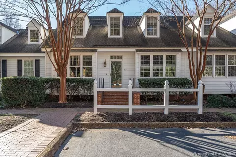 305 Dogleg Dr, Williamsburg, VA 23188