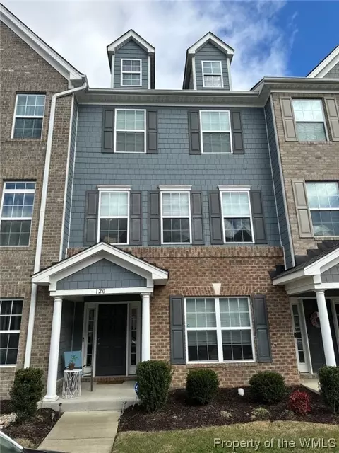 120 Daybeacon St, Yorktown, VA 23692