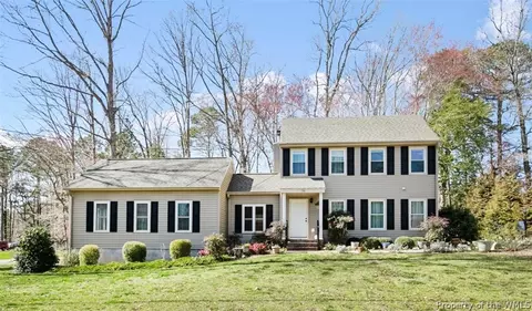 136 Raleigh St, Williamsburg, VA 23185