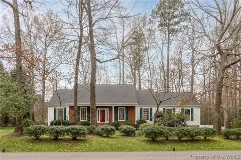121 Broadmoor, Williamsburg, VA 23188