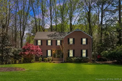 8 Mile Crse, Williamsburg, VA 23185
